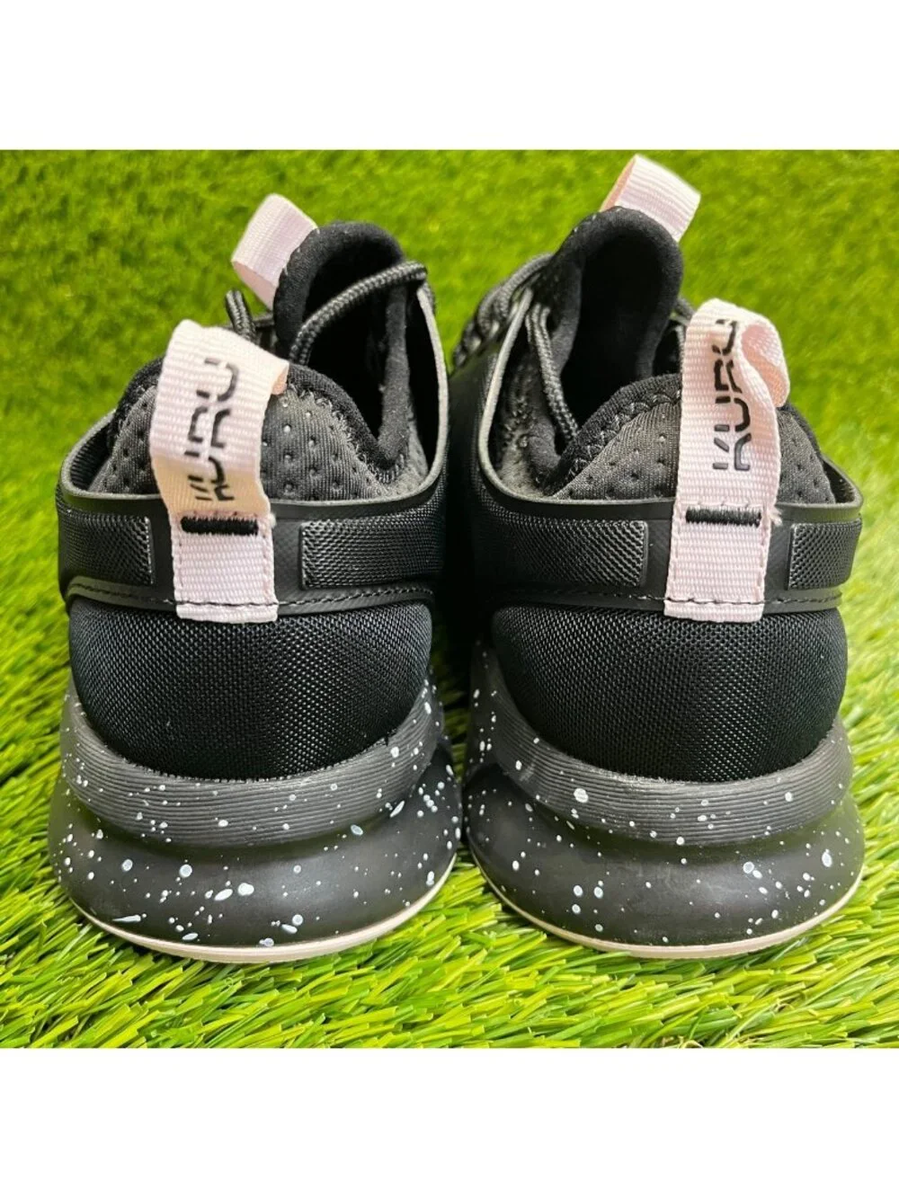 Kuru Atom Womens Size 5D Jet Black Pink Athletic Running Walking Shoes Sneakers